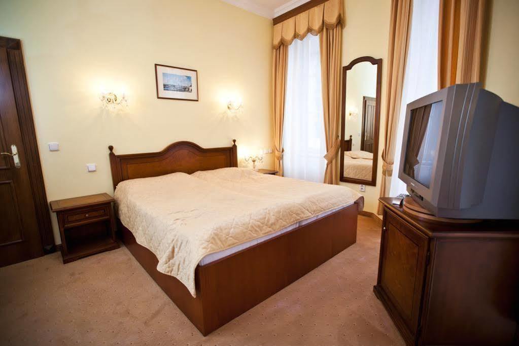 Lázeňský hotel Moskevský dvůr Karlovy Vary Exterior foto
